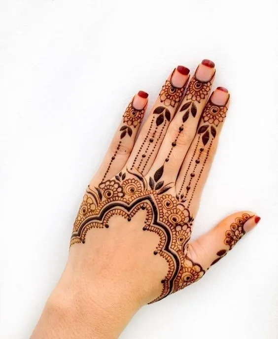 royal finger mehndi design