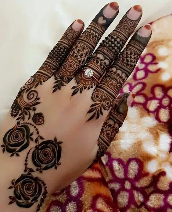 finger mehndi design easy