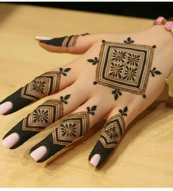 finger mehndi design tattoo