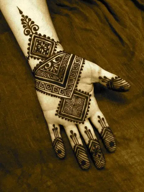 Arabic left front hand henna