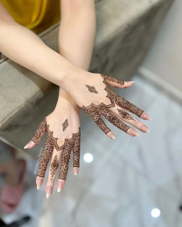 Arabic mehndi with blank spaces
