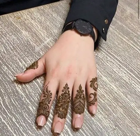 Arabic wedding front hand design