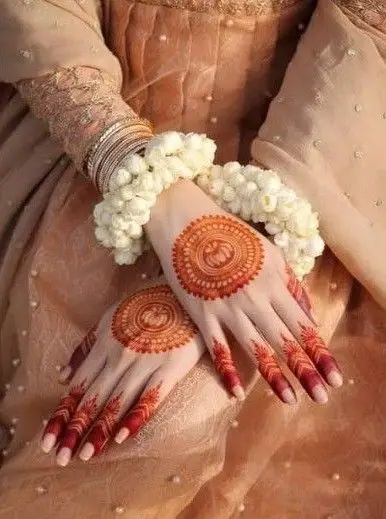Easy Arabic Mehndi Design Front Hand Styles