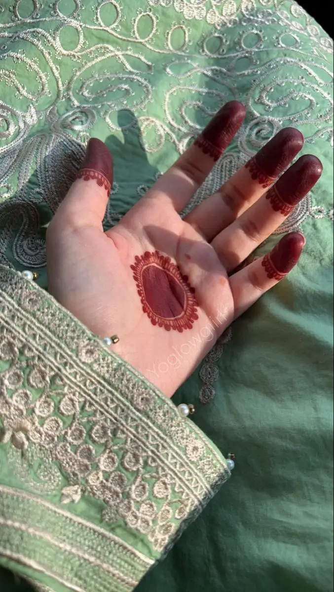 Floral Arabic Mehndi Design Front Hand That Never Fails