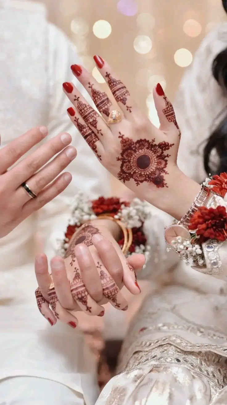 Paisley Arabic front hand designs