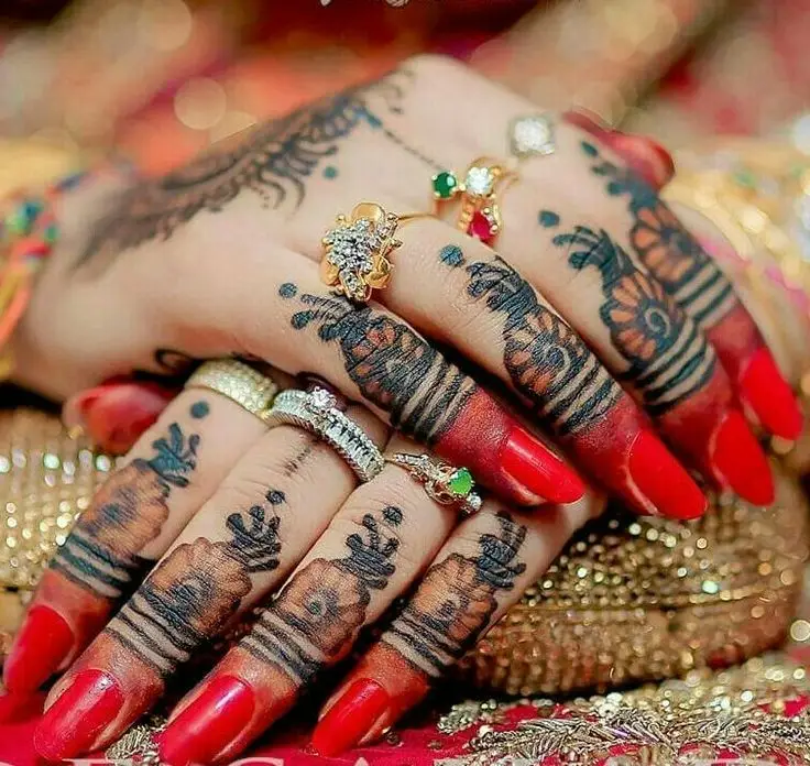3D flower henna design