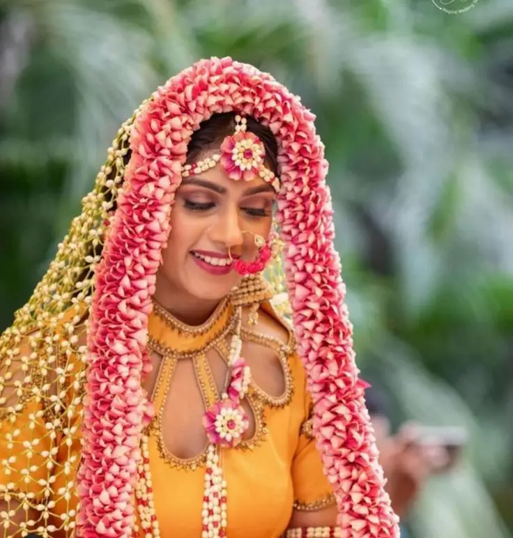 Best Mehndi Dress for Bride