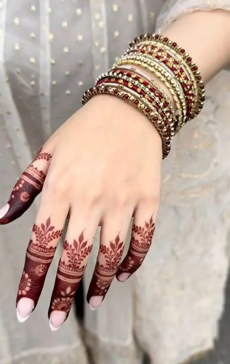 Finger Top Mehndi Patterns