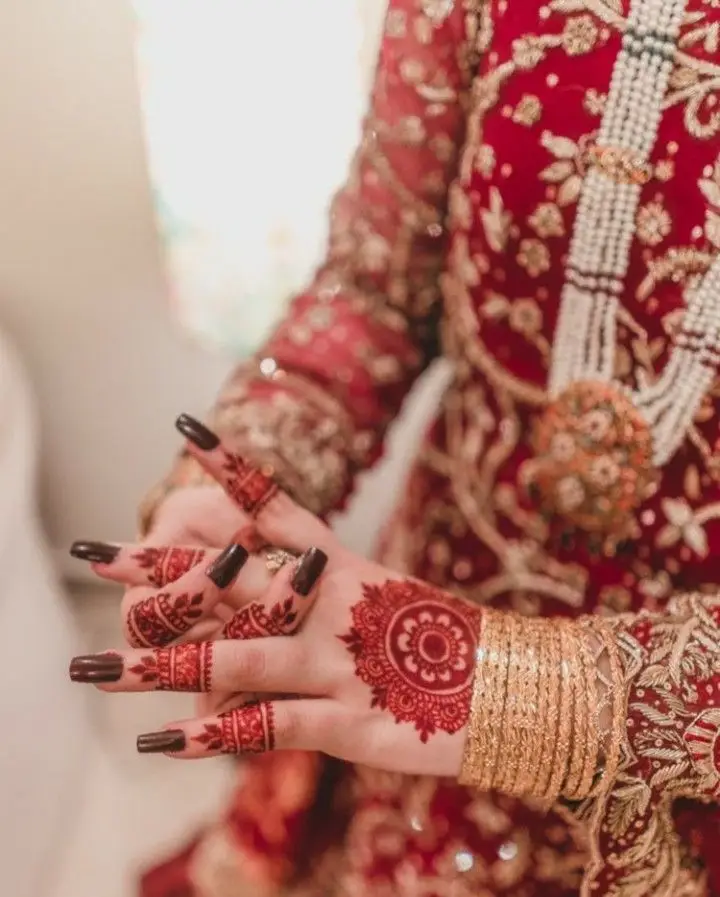 Full back hand flower mehndi