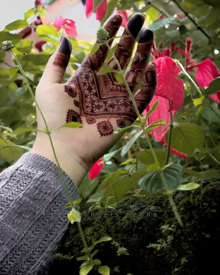 Khafif Arabic Mehndi Designs