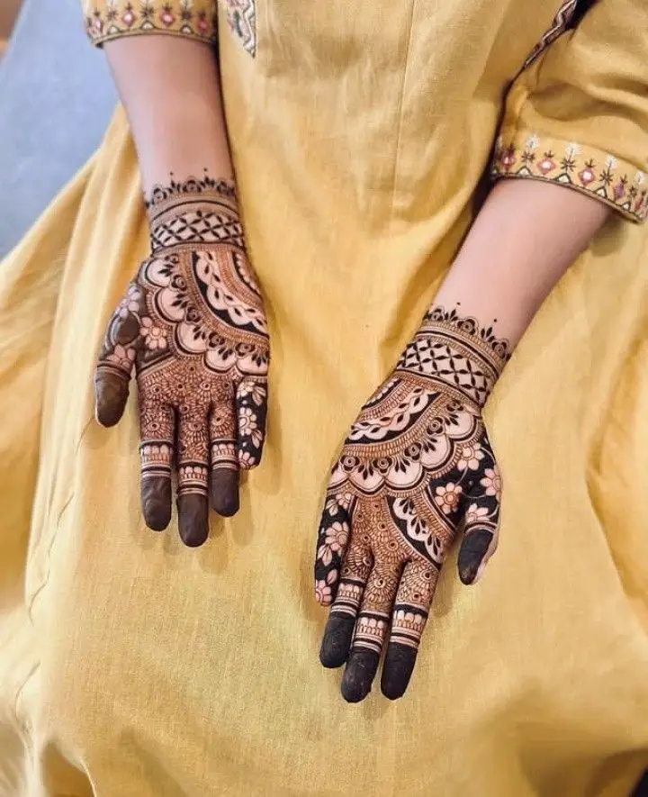 Khafif Henna Design