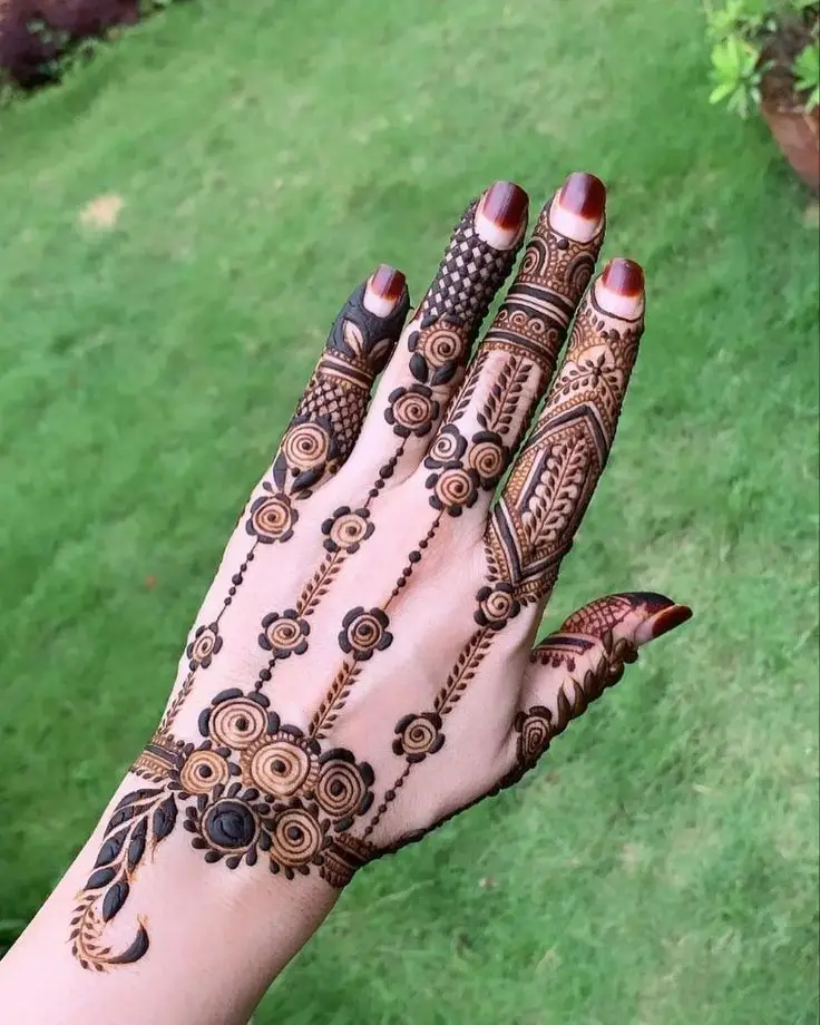 Left Hand Indian Mehndi