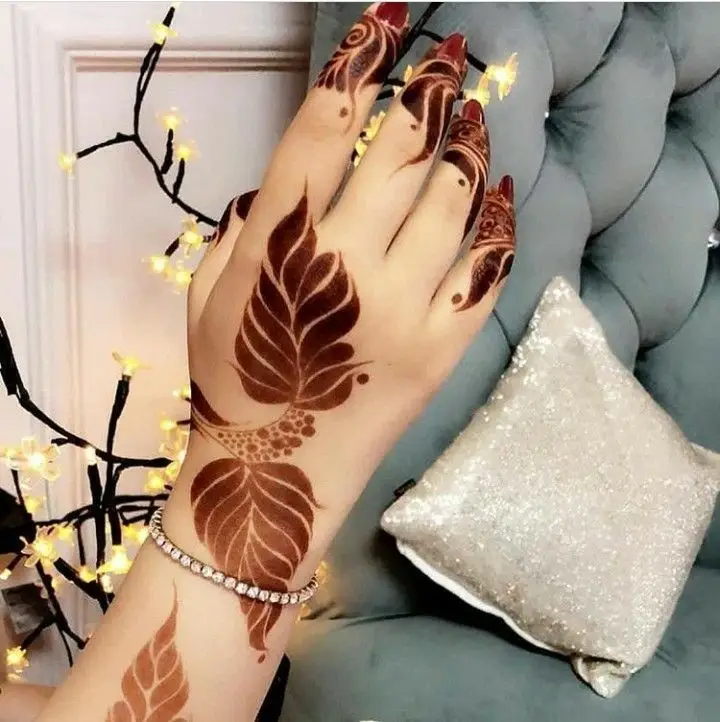 Pakistani Left Hand Mehandi