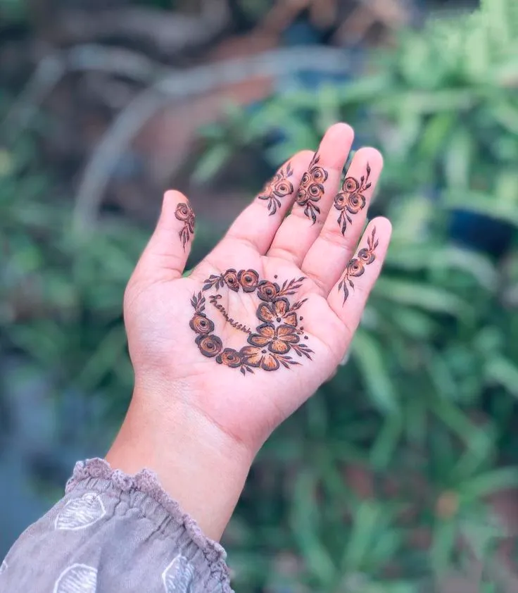 Palm flower henna patterns
