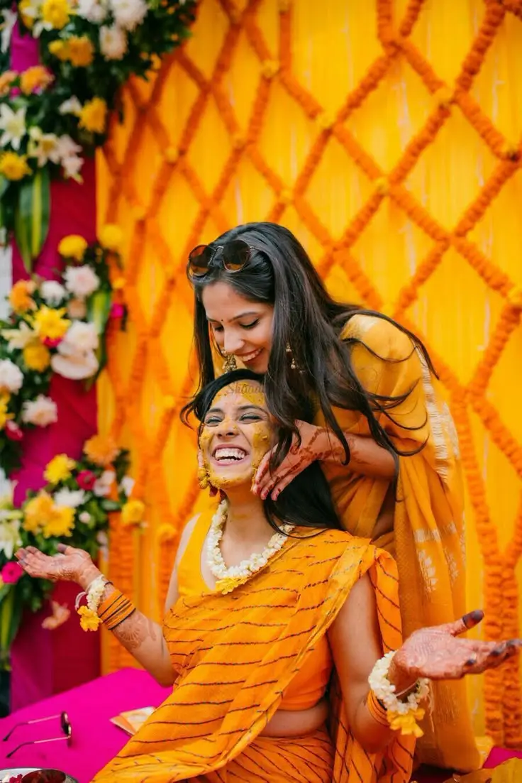 Royal inspired mehndi outfit