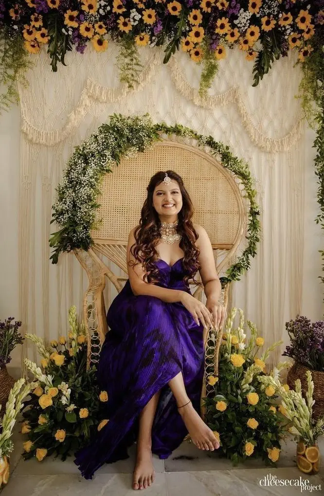 Sequinned bridal mehndi lehenga