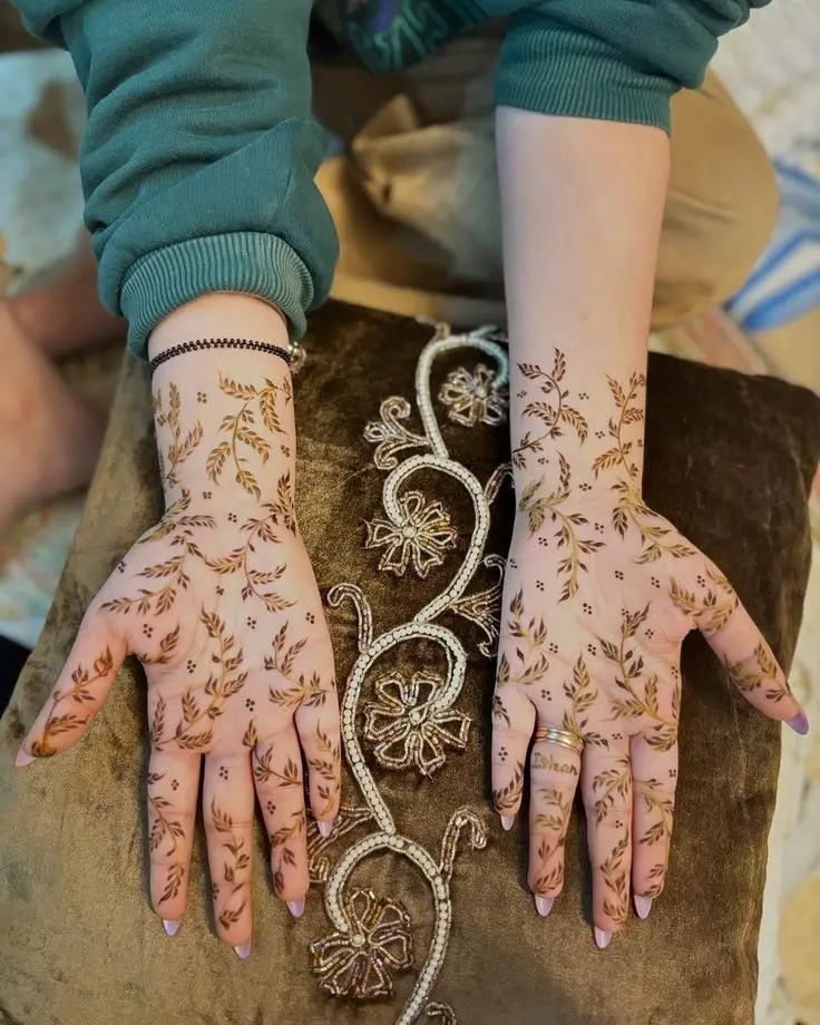 Simple Arabic Mehndi Designs