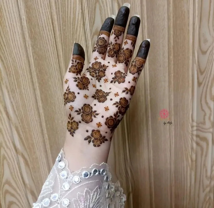 Single rose mehndi back hand