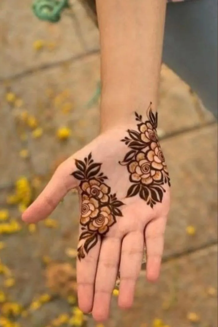 Stylish floral hand mehndi