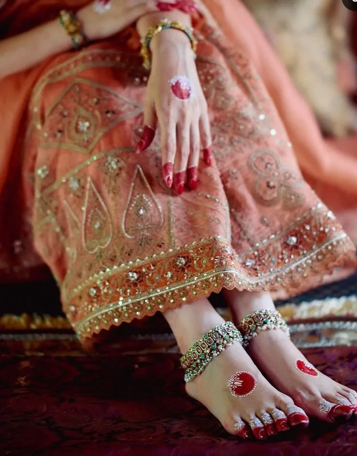 DIY foot mehndi at home
