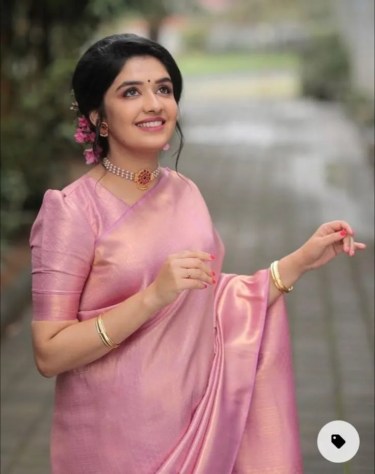 Kerala kasavu saree blouse