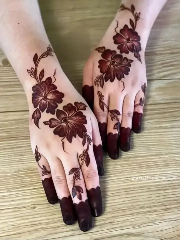 Minimalist Khafif Mehndi