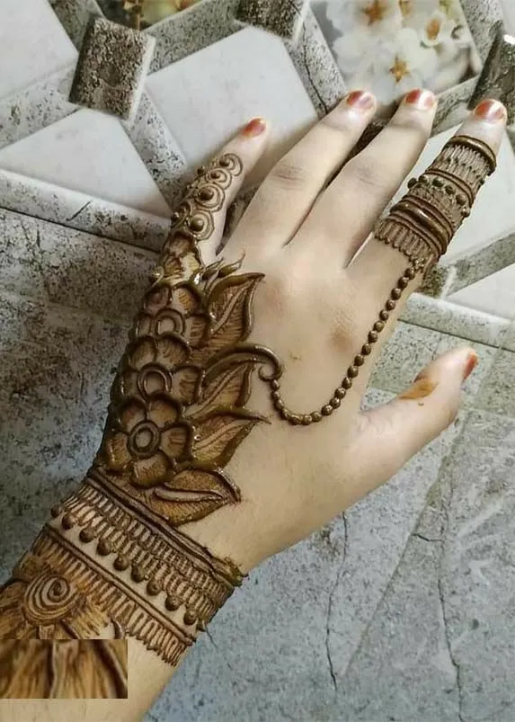 Party Dubai henna designs
