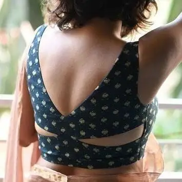 Simple sleeveless blouse designs