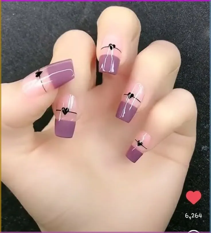 What are the latest nail art designs
