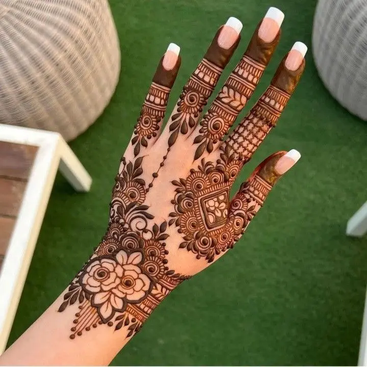 bel design mehndi