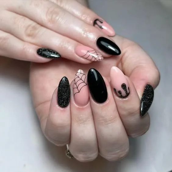 black french tip nails