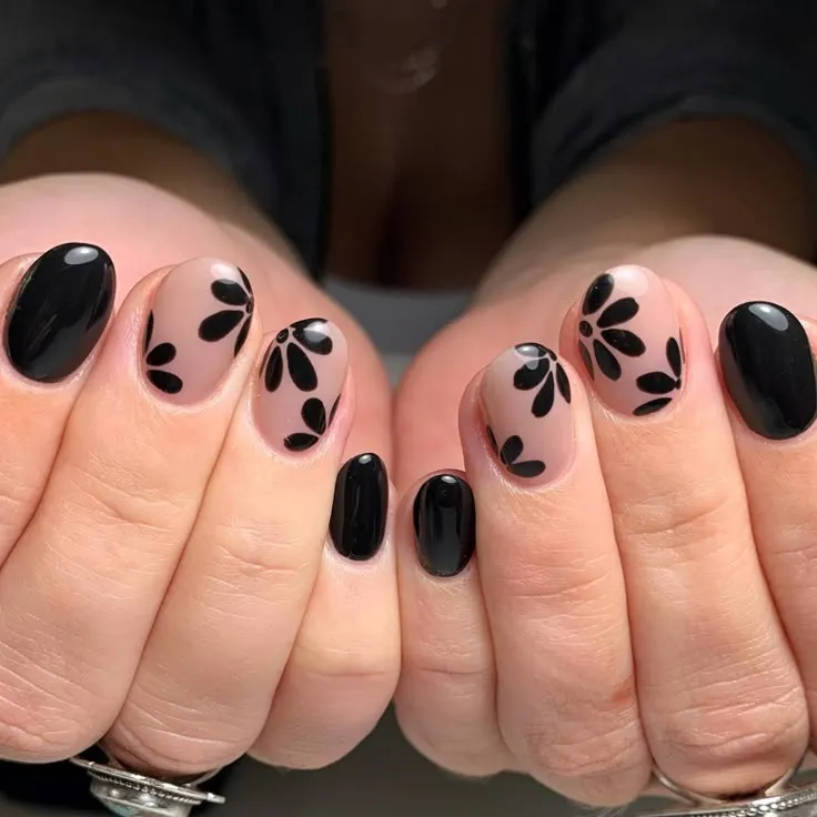 black gel nail art
