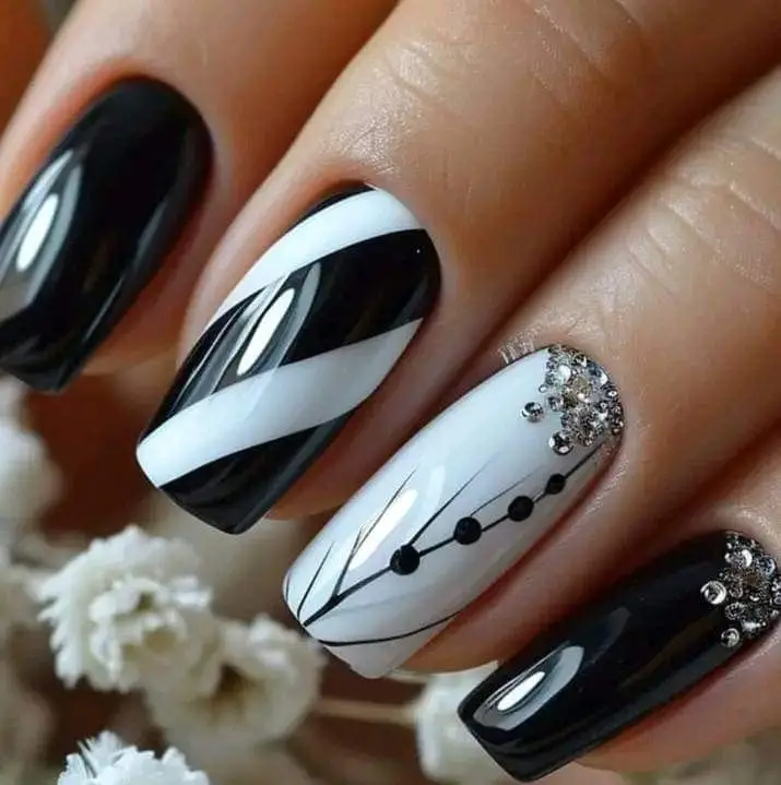 black nail inspiration