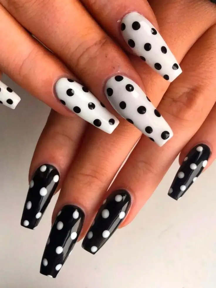 black & white nail art