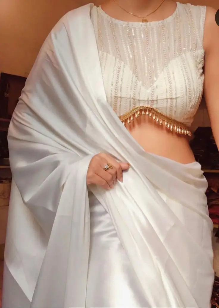 blouse back neck net design