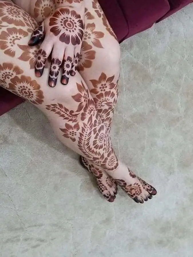 feet mehndi design simple
