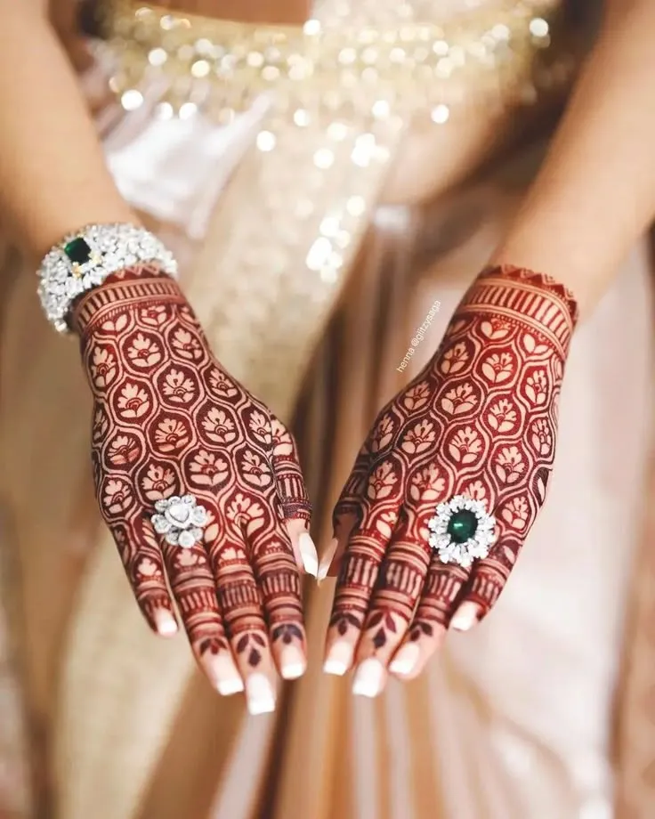 front hand mehndi for engagement