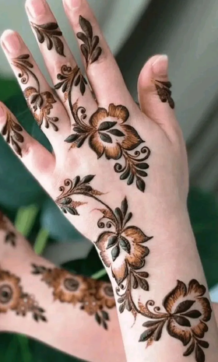 latest khafif mehndi designs