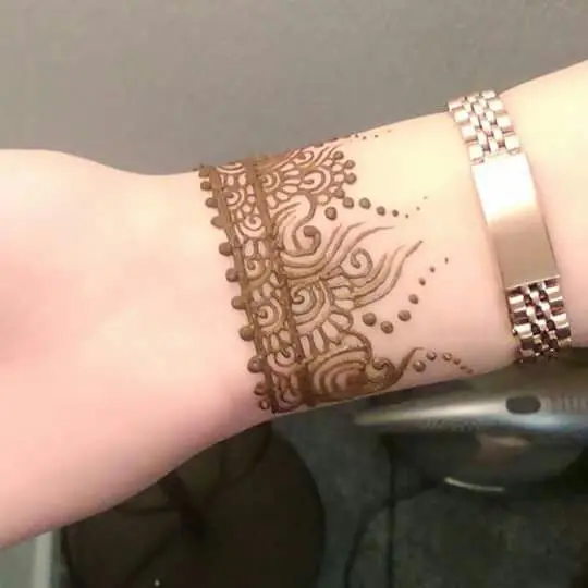 mehndi design bracelet