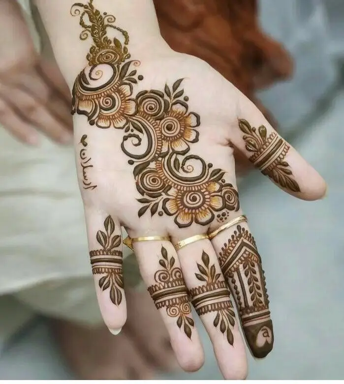 pakistani mehndi designs front hand