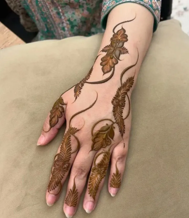 ring ceremony mehndi design