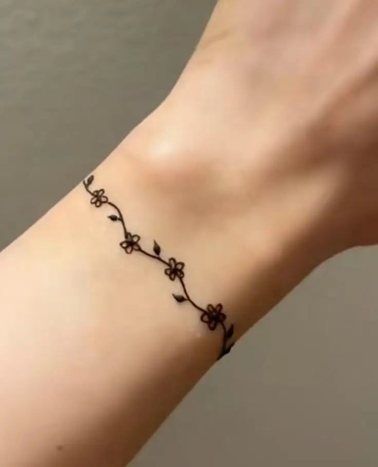 round bangle mehndi design