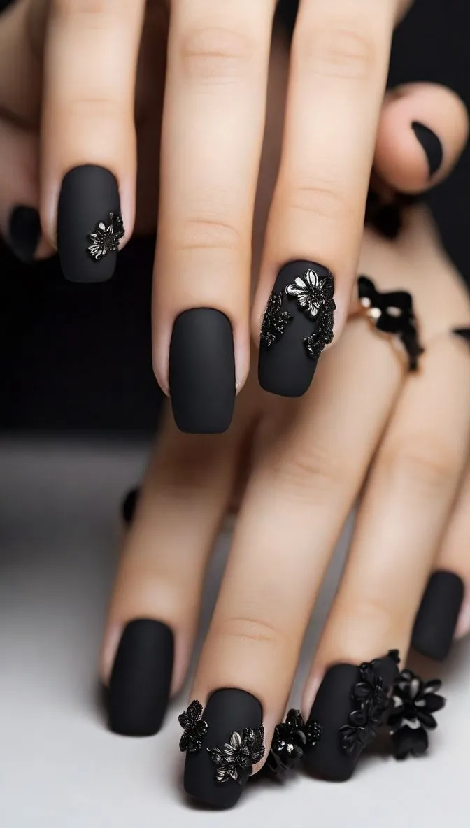 trending black nail art