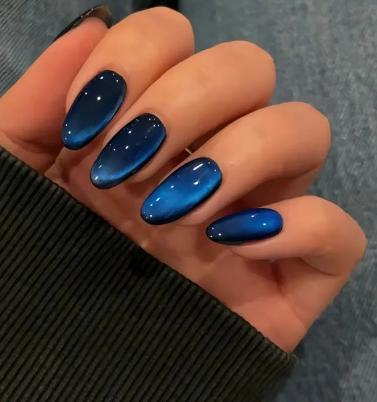 Blue French tip nails