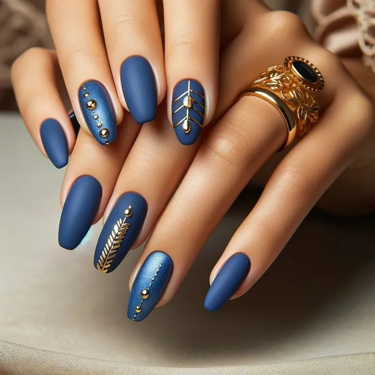Blue bridal nails