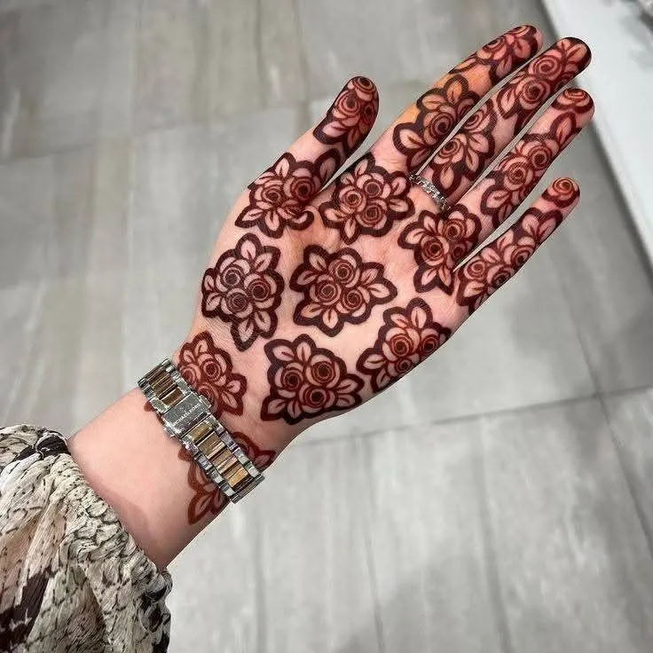 Easy front hand mehndi for beginners