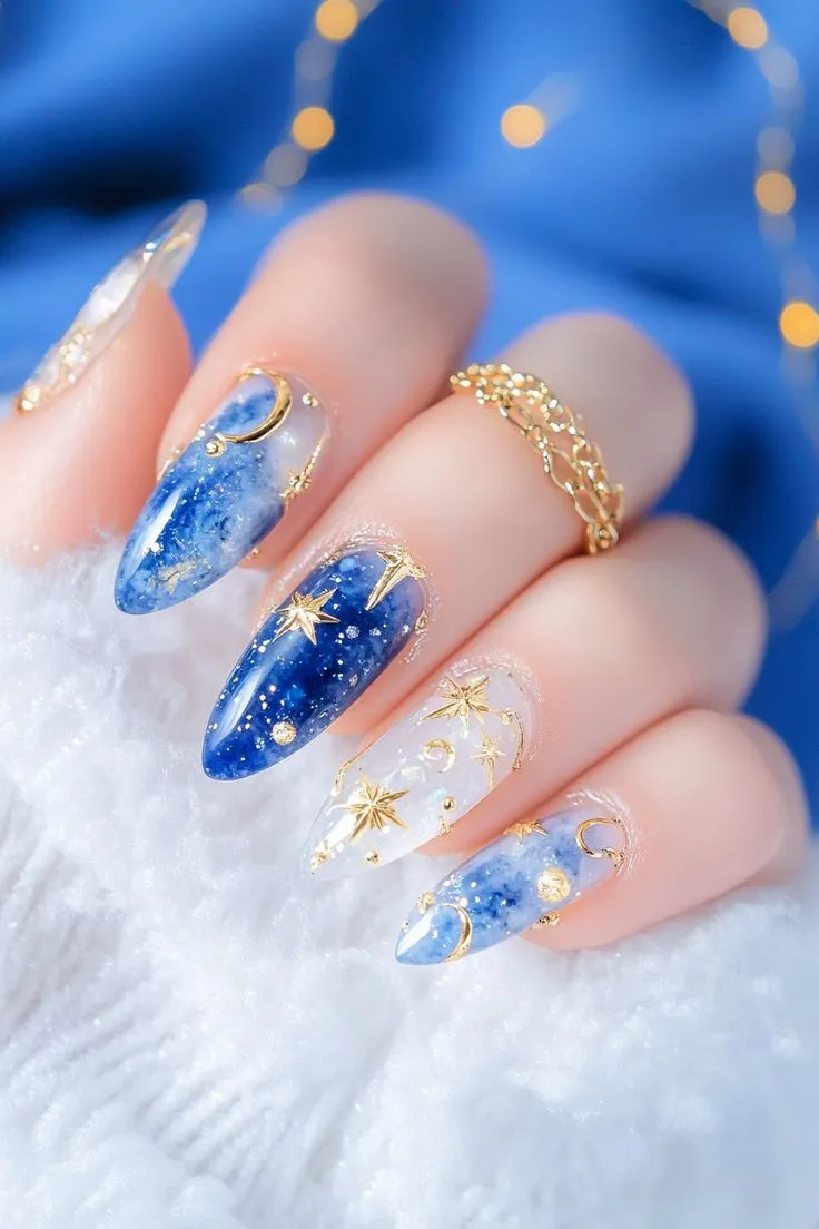Glitter blue nails