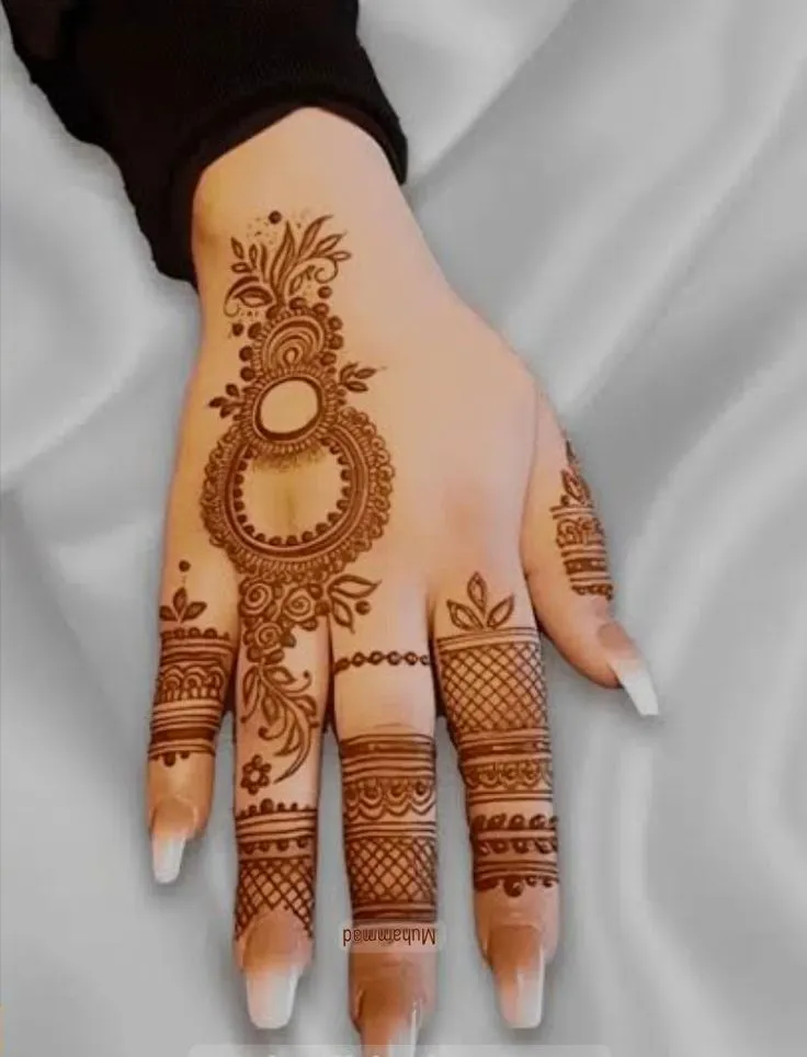 Mehndi tricks for dark stains