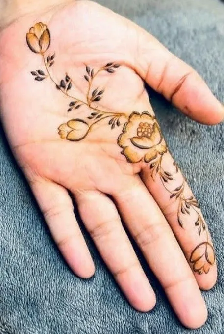 Tiny Rose Bracelet Design