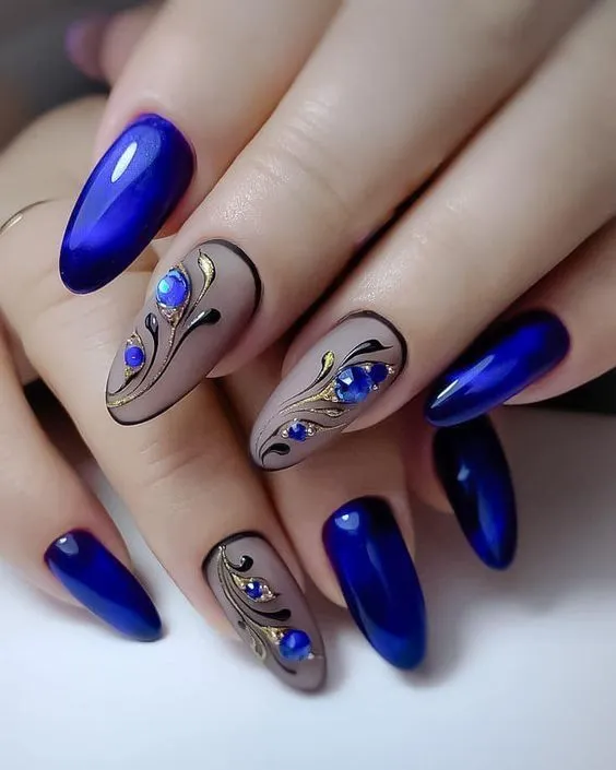 classy glitter nails
